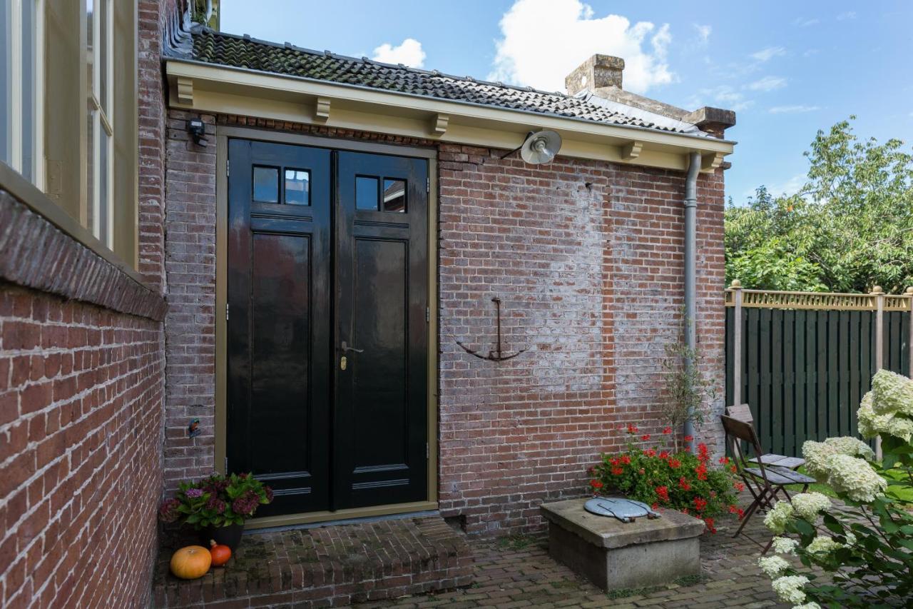 D' Ald Skoalle - Sfeervol Appartement In Oude School. Wijtgaard Dış mekan fotoğraf
